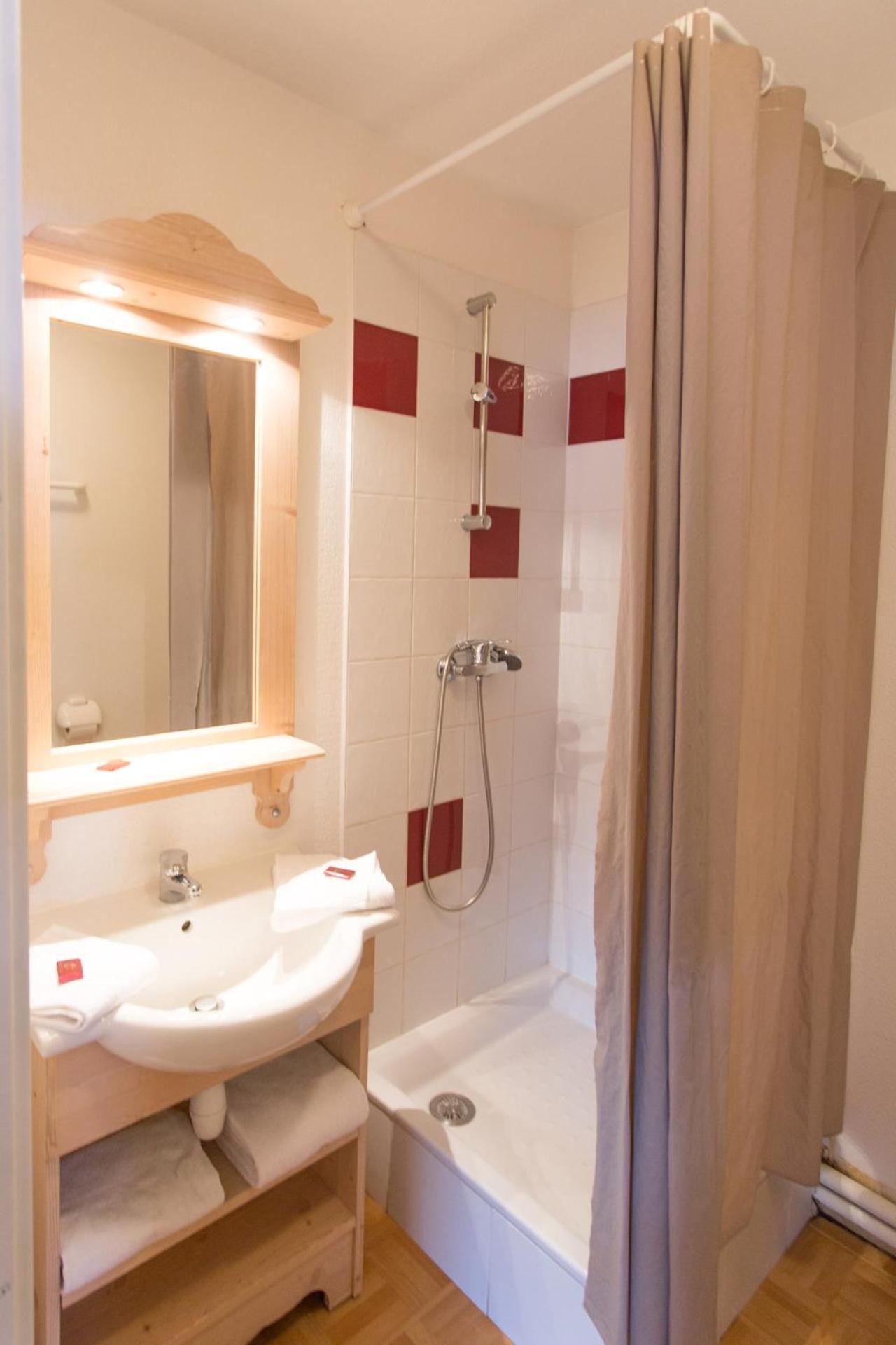 Les Gentianes By Actisource Aparthotel Puy-Saint-Vincent Bagian luar foto